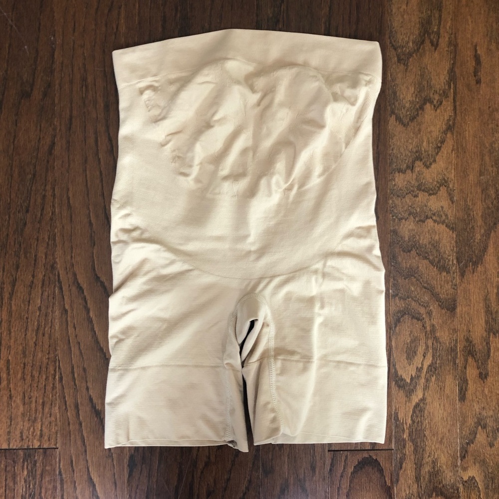 3/$15 Maternity Shapewear Nude Size Medium